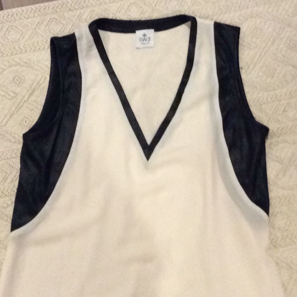 SW3 Ivory and black blouse